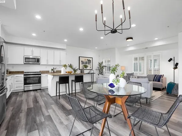 1702 Liberty Pointe Way, San Leandro, CA 94578