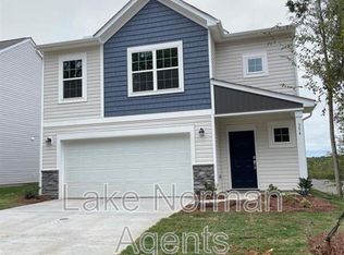 354 Hollingswood Dr, Statesville, NC 28625