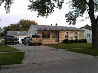 229 Cypress Dr, Streamwood, IL
