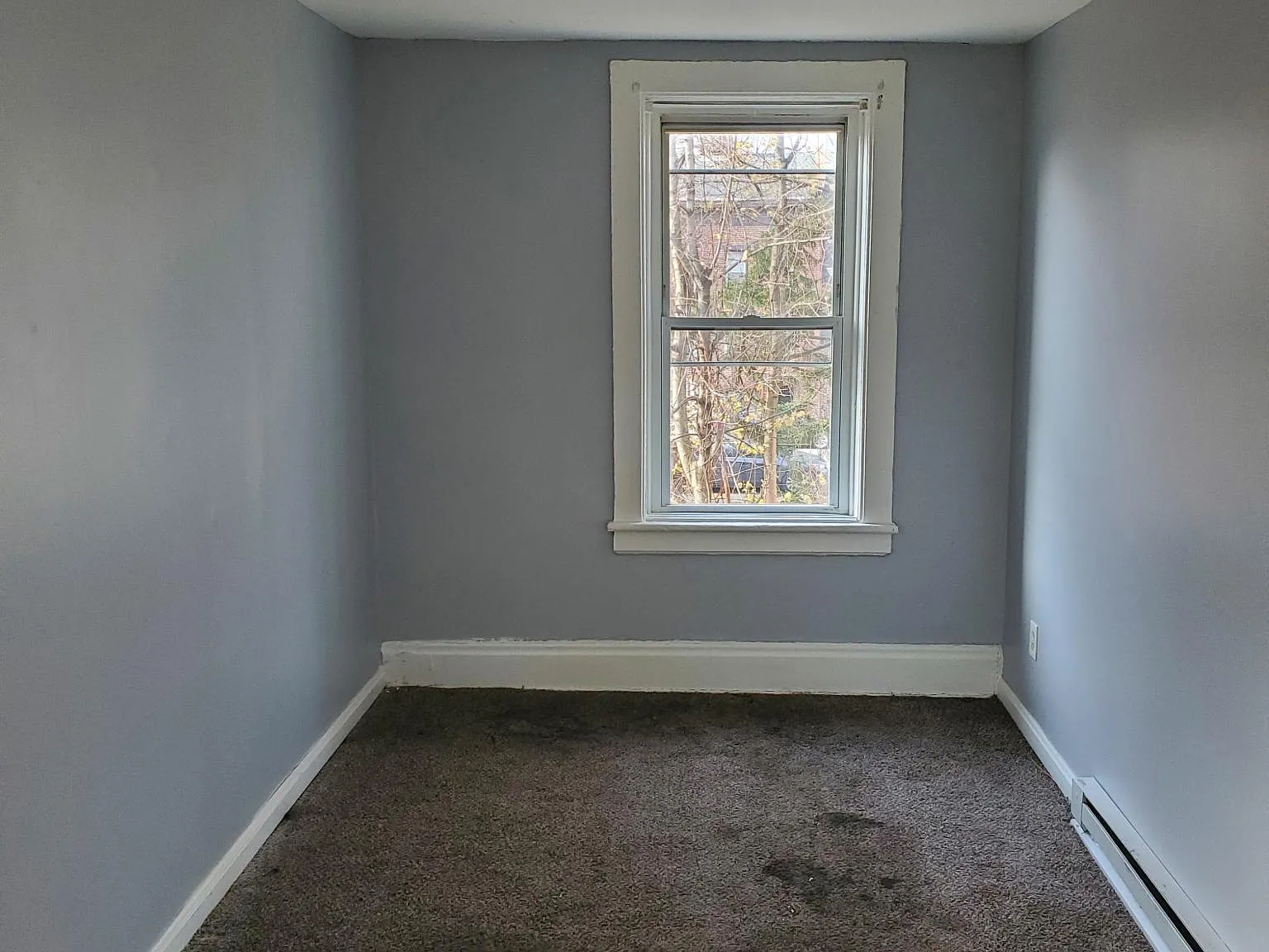 2 bed, 800 sqft, $1,200 — Photo 2