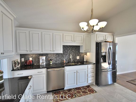 5th image of 130 Brokenwood Ln