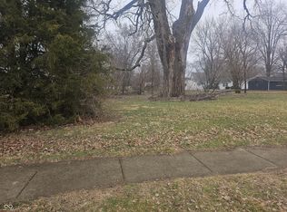 218 E Douglas St, Greenfield, IN
