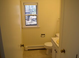 67 W Great Western St, South Yarmouth, MA 02664