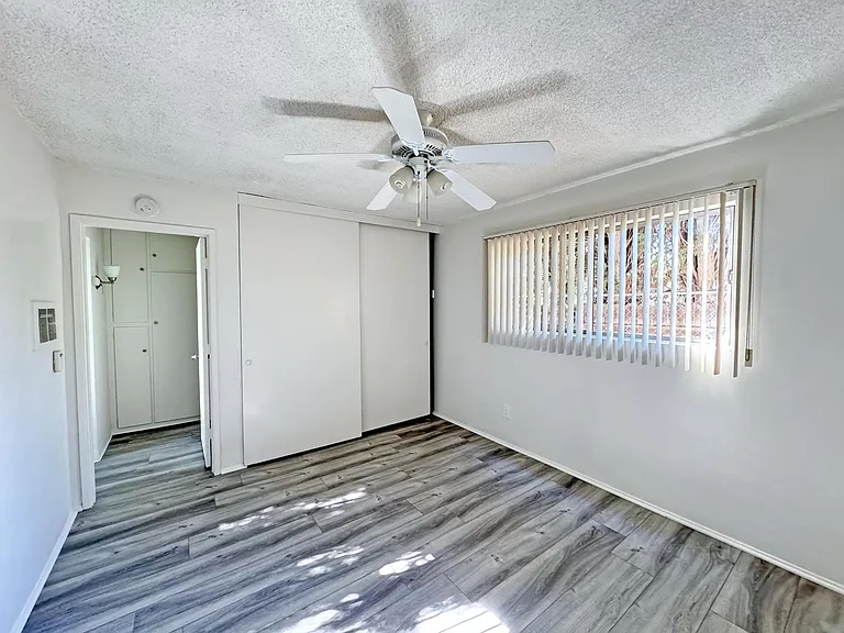 638 S Marengo Ave #6 — Photo 13