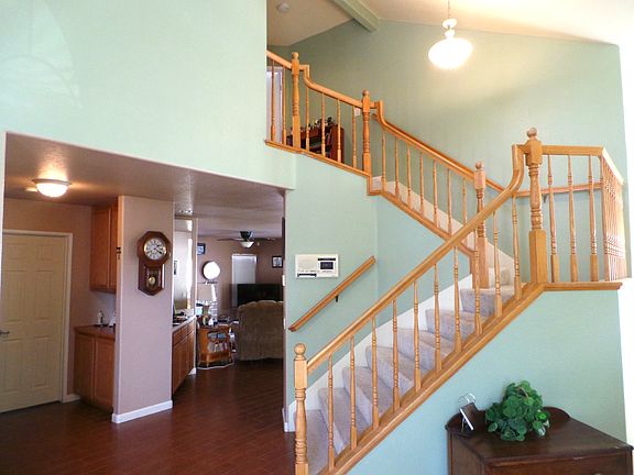 5th image of 2484 Sandalwood Dr