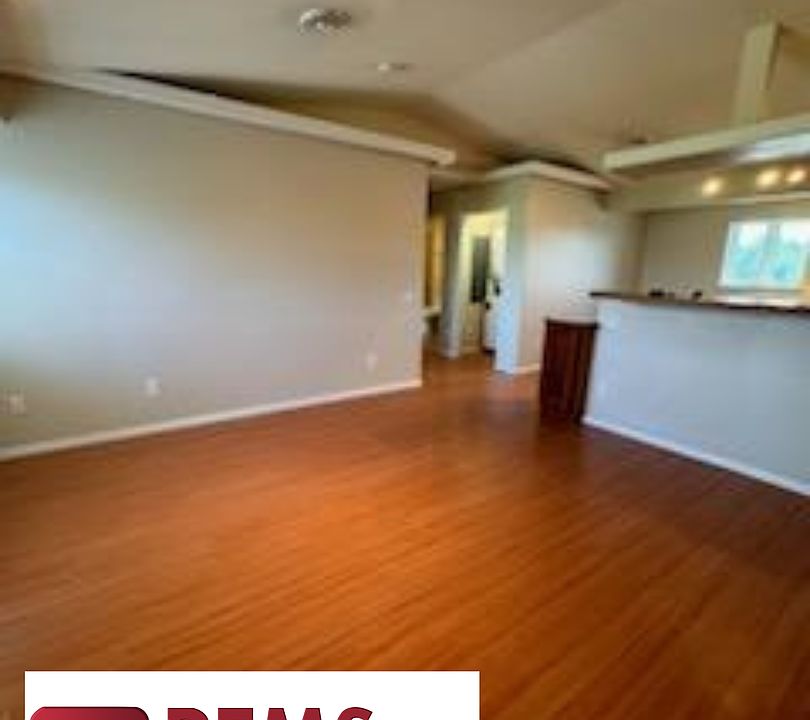 1st image of 513 Jordan Way #4
