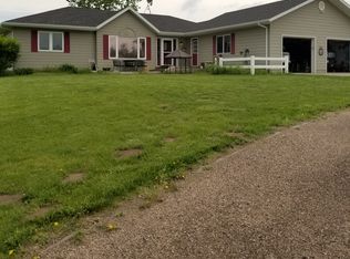 10882 Sail Ridge Rd, North Platte, NE 69101