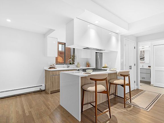 3rd image of 423 95th St APT 1A