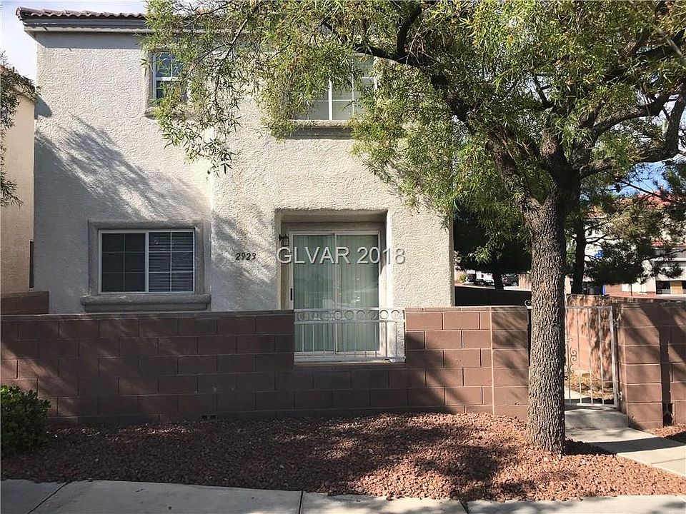 1st image of 2923 Sapphire Sands Ct