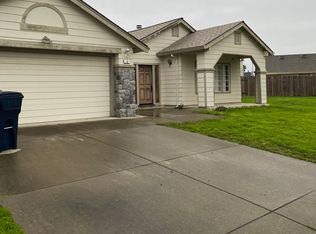 6 Hallwood Ct, Sacramento, CA 95823