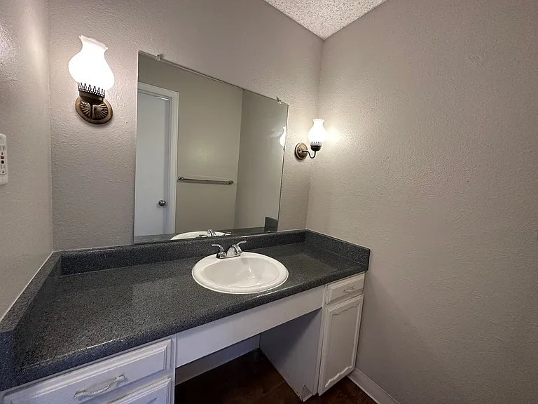 Allied Apartments — Photo 26