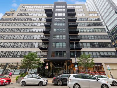 130 S Canal St APT 701, Chicago, IL, 60606