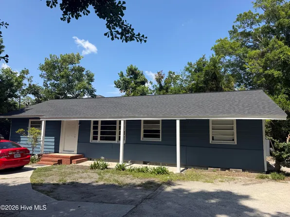 106 Hawthorne Dr, Wilmington, NC 28403