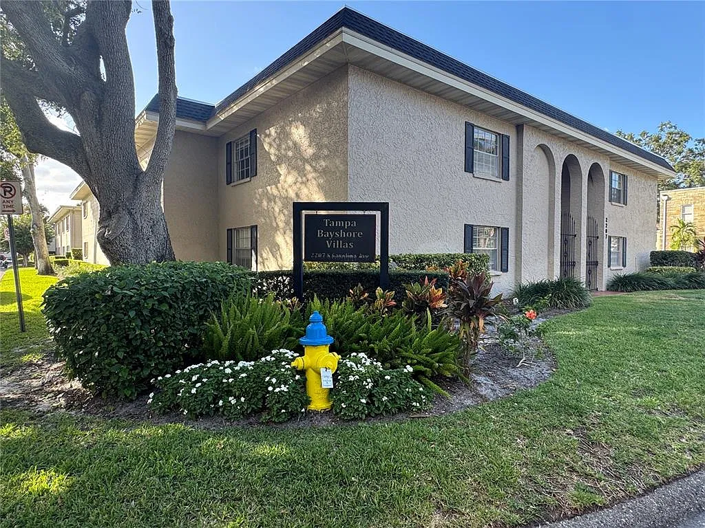 1 bed, 1.0 bath, 667 sqft, $1,550 — Photo 1