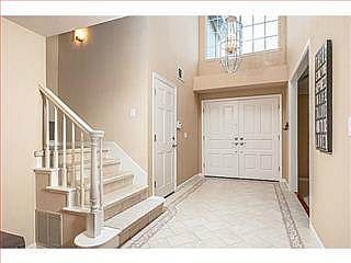 3rd image of 610 Harbor Colony Ct