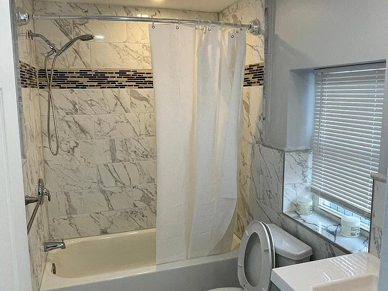 238 Ludlow St #1 — Photo 6