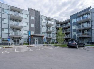 80 Carrington Way NW #105, Calgary, AB T3P0Z1