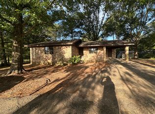 16647 N State Highway 7, Dardanelle, AR 72834