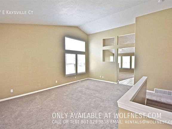 3rd image of 77 E Kaysville Ct