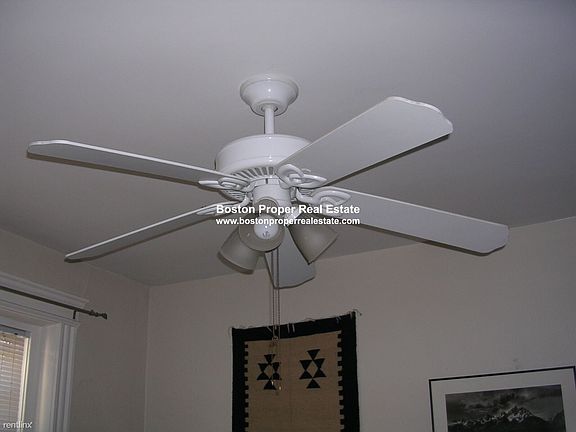 211 Park Dr. #44 Boston - Fenway Unit Photo 3