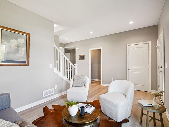 4th image of 6769 Morningside Heights Pl