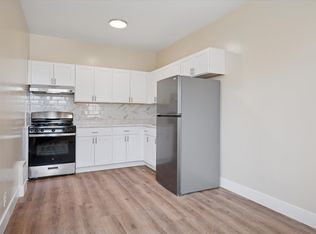 6202 Wayne Ave #B208, Philadelphia, PA 19144