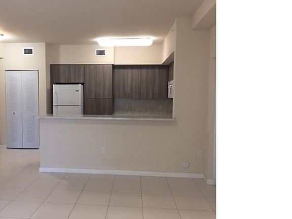 2nd image of 13730 SW 272nd St APT 307