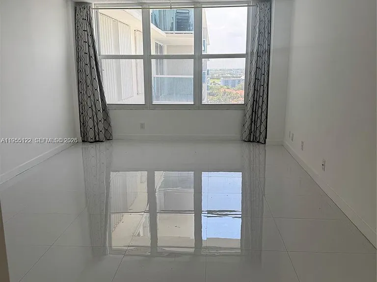 3800 S Ocean Dr #1725 — Photo 8