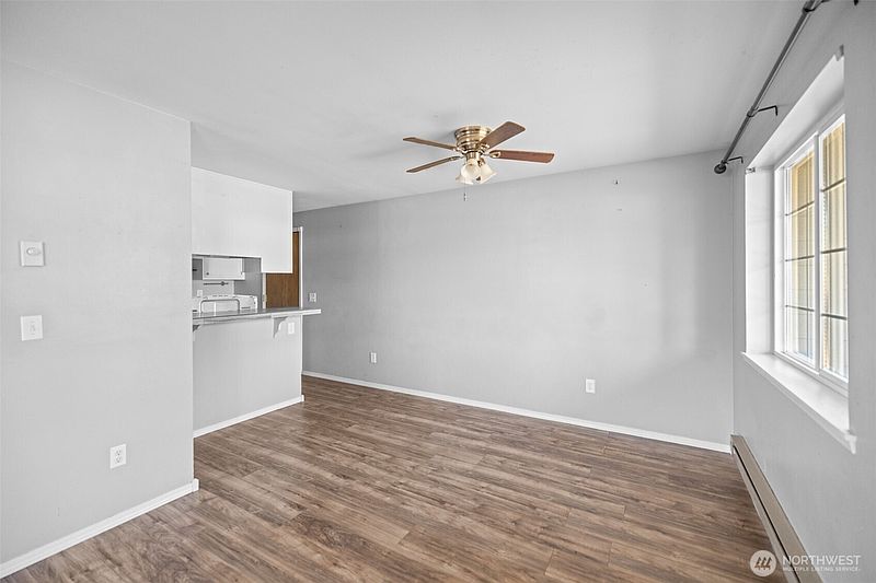 5th image of 1014 W Spruce Street