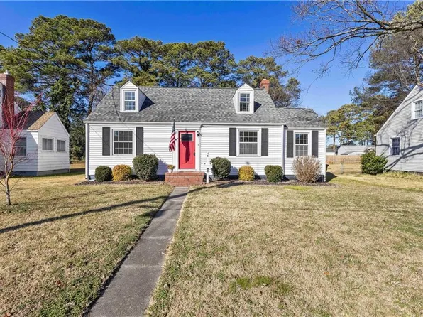 4 Montgomery St, Portsmouth, VA 23707