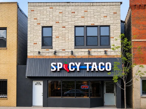 2825 N Milwaukee Ave, Chicago, IL