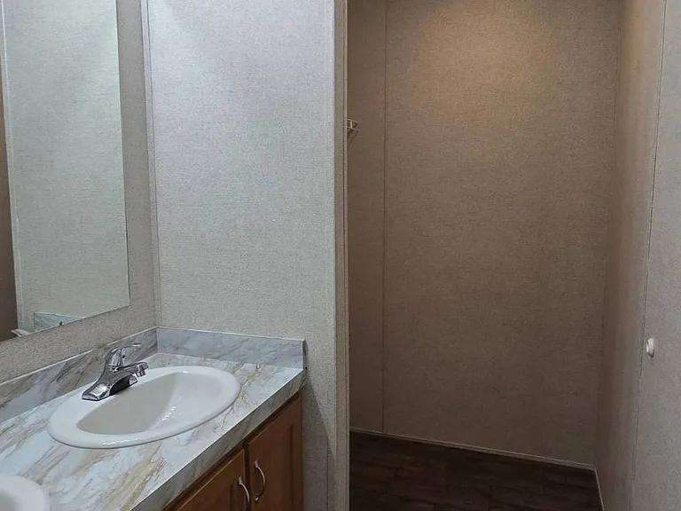 222 Gateway Blvd #37 — Photo 6