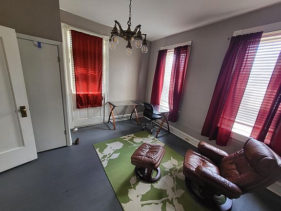 4th image of 4329 Minnesota Ave Floor 2