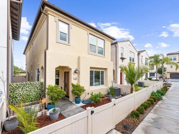 1684 W Trapezoid Dr, Anaheim, CA 92802