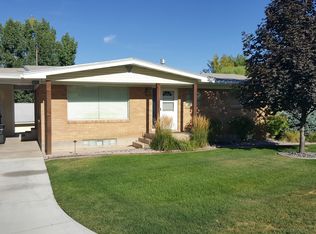 165 N 400 E, Hyde Park, UT 84318