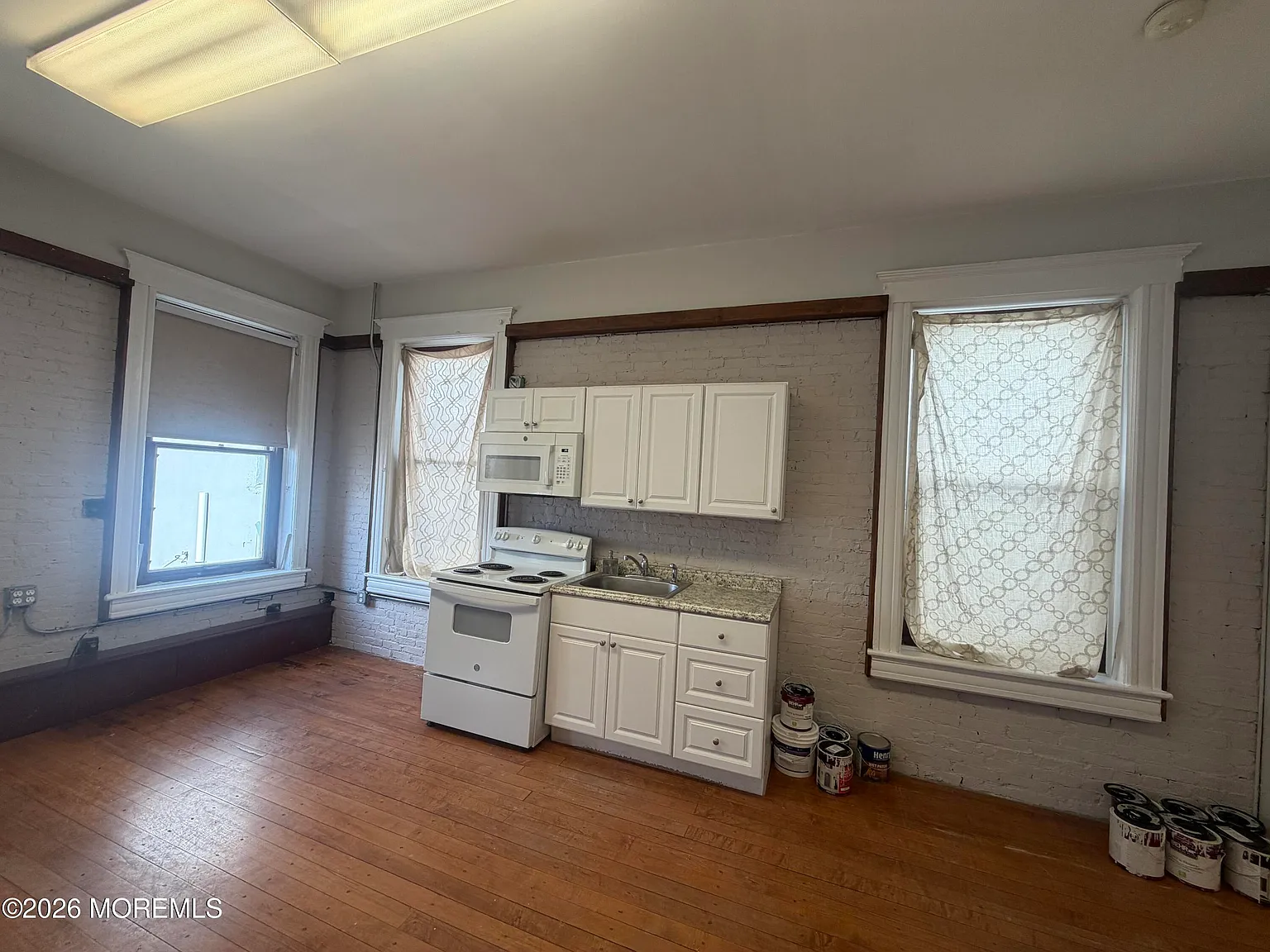 1 bed, 1200 sqft, $3,000 — Photo 4