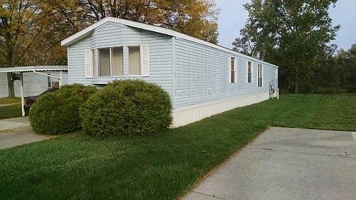 1st image of 159 Applewood Ct