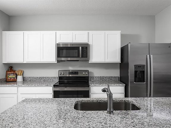 2nd image of 12316 Grizzly Ln #1