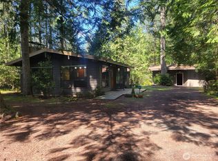440 Trailwood Dr, Brinnon, WA