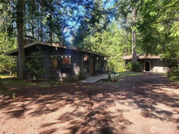 440 Trailwood Dr., Brinnon, WA 98320