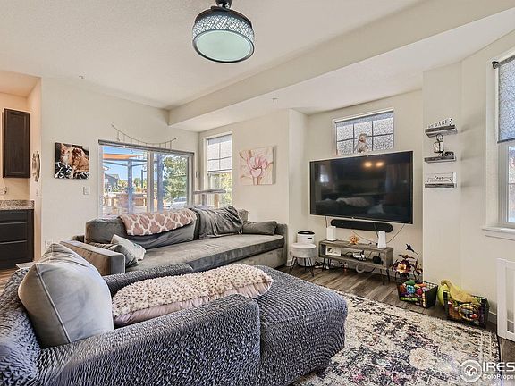 2nd image of 12910 Jasmine St #C