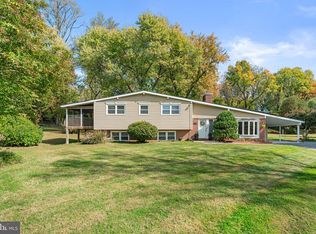 1714 Baldwin Dr, Millersville, MD 21108