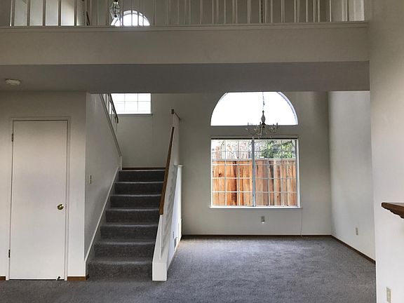Formal dining room, view 1