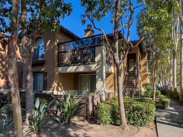 2960 Champion Way APT 712, Tustin, CA 92782