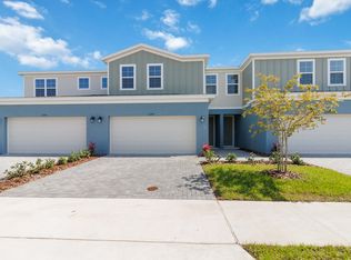 5244 Luisa Court St, Cloud, FL 34771