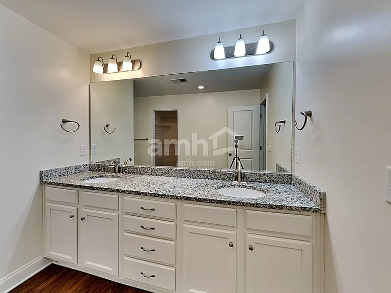 3548 Okelly Dr — Photo 13