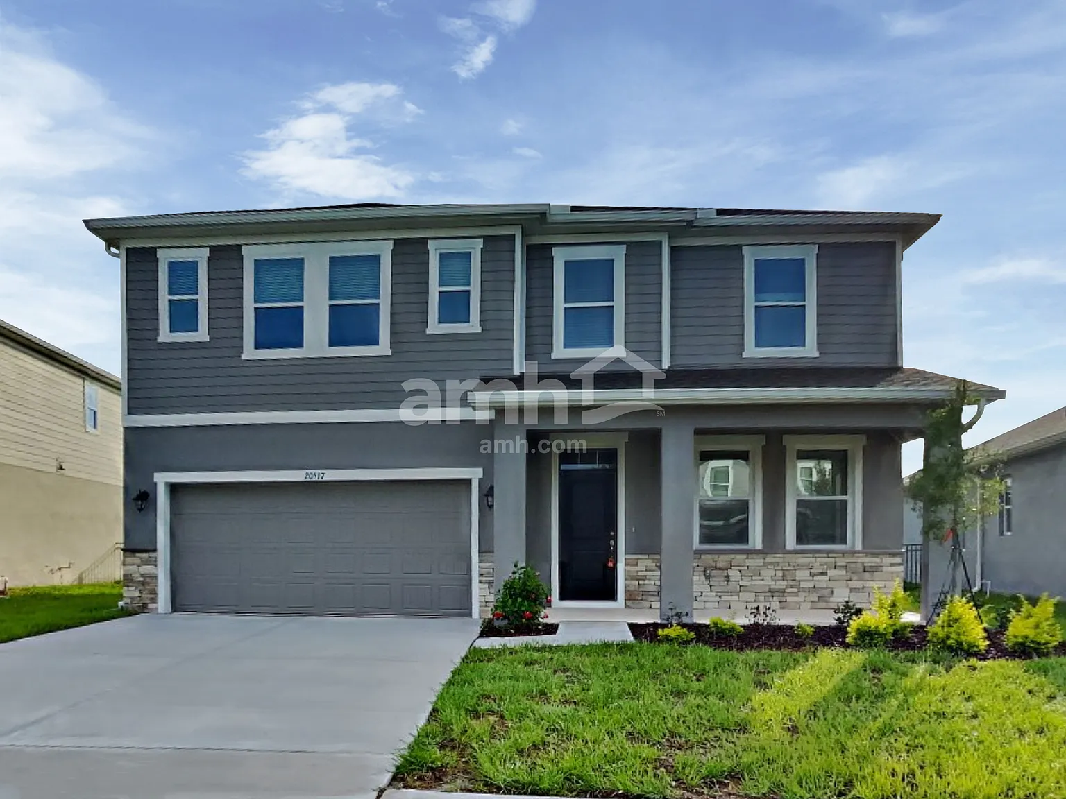 4 bed, 2.5 bath, 2449 sqft, $2,915 — Photo 1