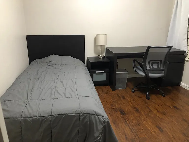 3000 Hortaleza Pl — Photo 24