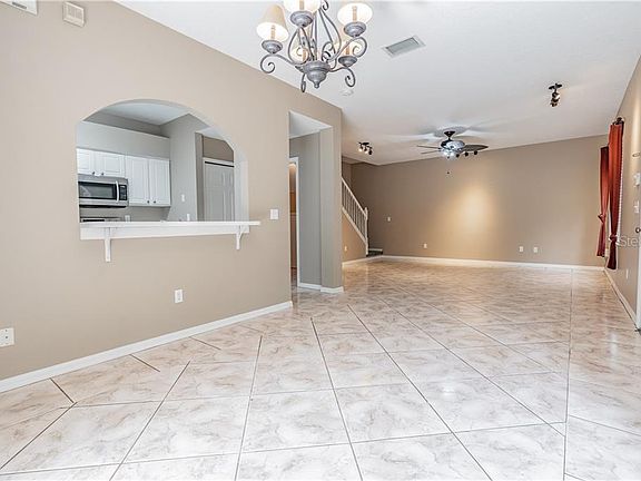 3rd image of 18102 Paradise Point Dr