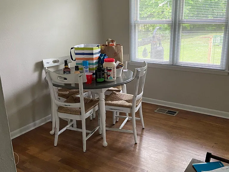 4311 Arlington Rd NW — Photo 6